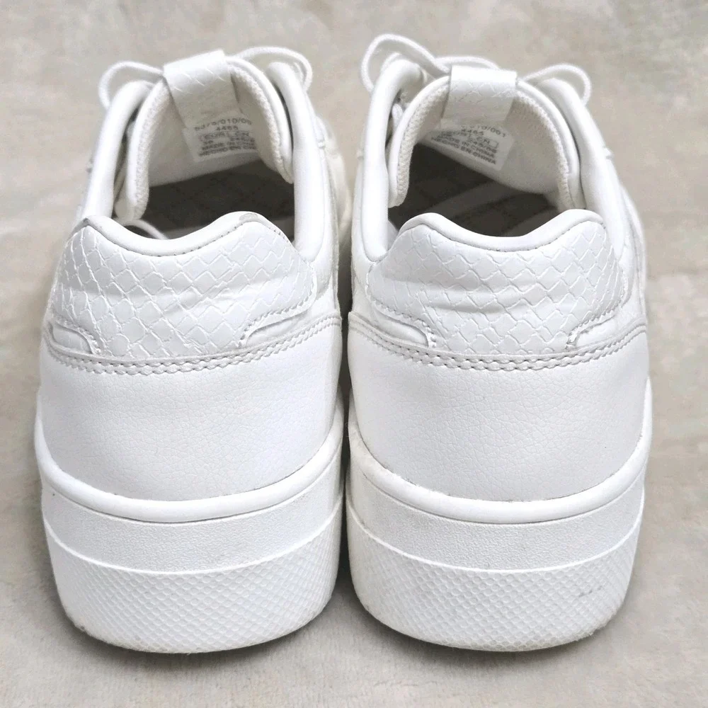 Zara White Sneakers Low Top Minimal Clean Aesthetic Casual Shoes Womens‎ Sz 38